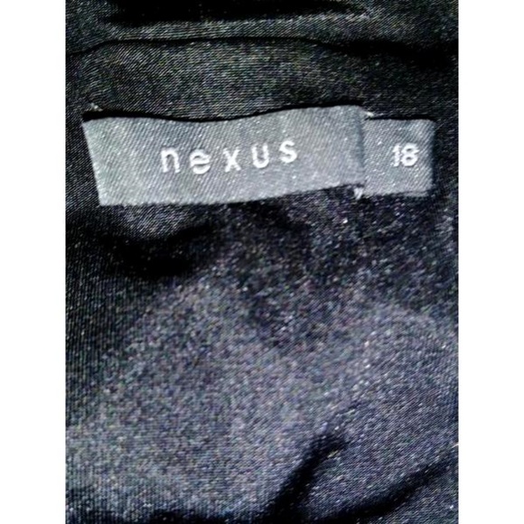 Nexus Skirt Black Size 18 (SKU 000181-8) - Picture 3 of 7